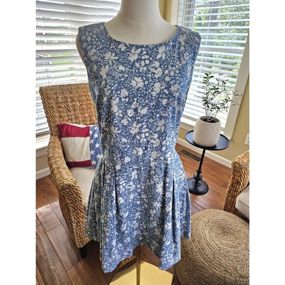 Gap Floral Pleated Fit And Flare Dress Pockets Size 8 Cottagecore Chambray Blue - Picture 1 of 13